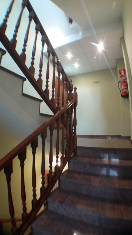 Hostal Venecia II Monzón Zewnętrze zdjęcie