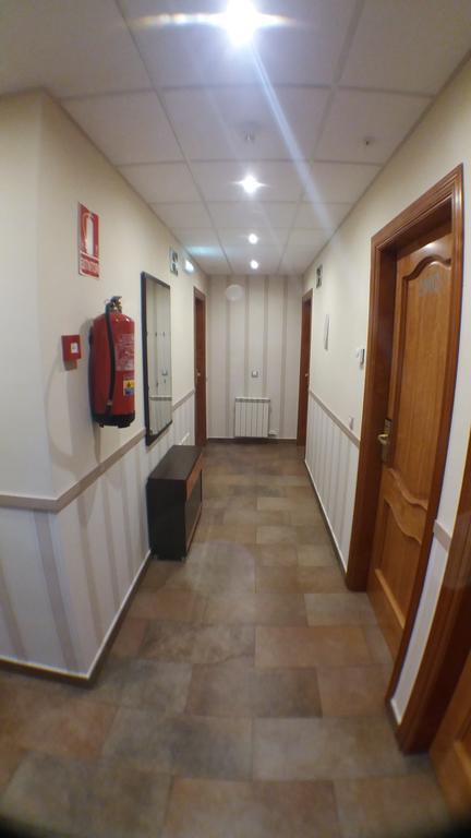 Hostal Venecia II Monzón Zewnętrze zdjęcie