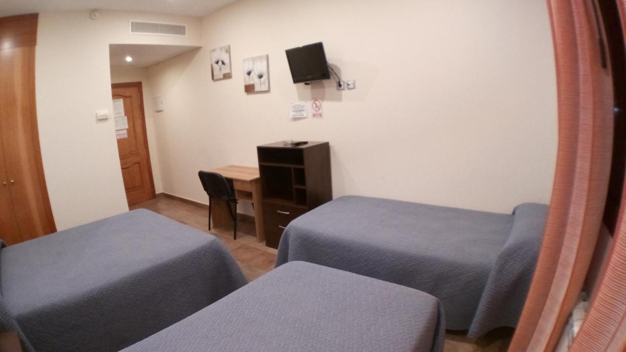 Hostal Venecia II Monzón Zewnętrze zdjęcie